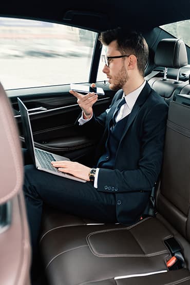 Véhicule avec chauffeur privé