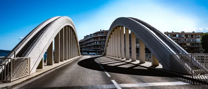 transport-toutes-distance-en-VTC-dans-le-83-sur-le-pont-de-Saint-Maxime