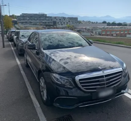 van-vtc-lausanne-aeroport-vehicule