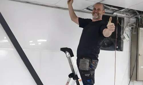 plaques-murales-pvc-paris-idf-pose